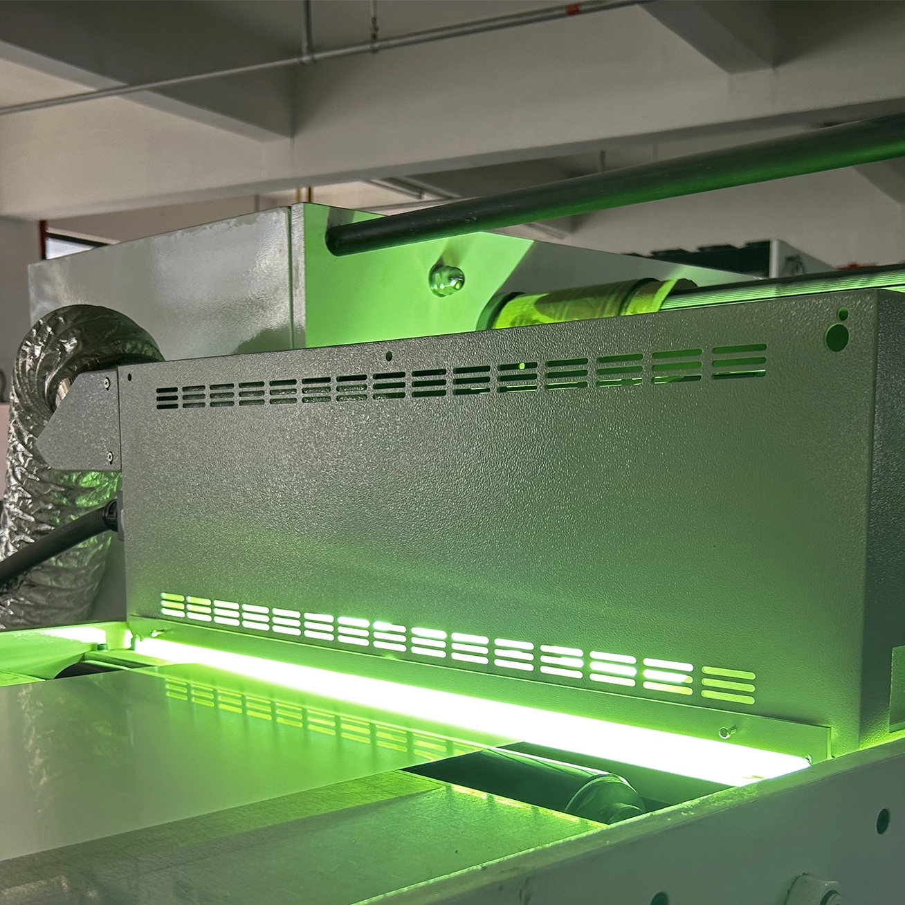 Технический анализ: классификация флексографских пластин по материалу, технологии и ключевым свойствам